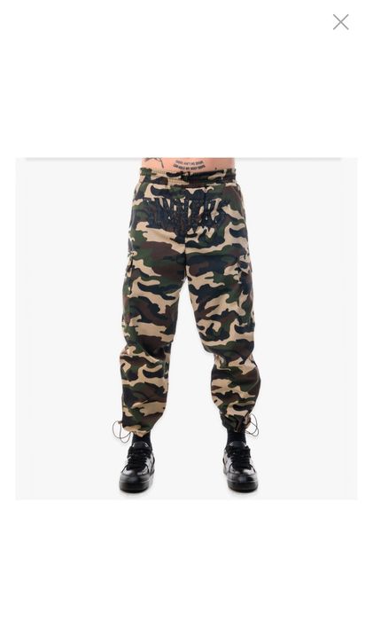 Панталони og cargo camo The Sinners