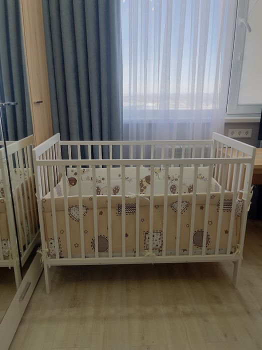 Кровать детская белое дерево