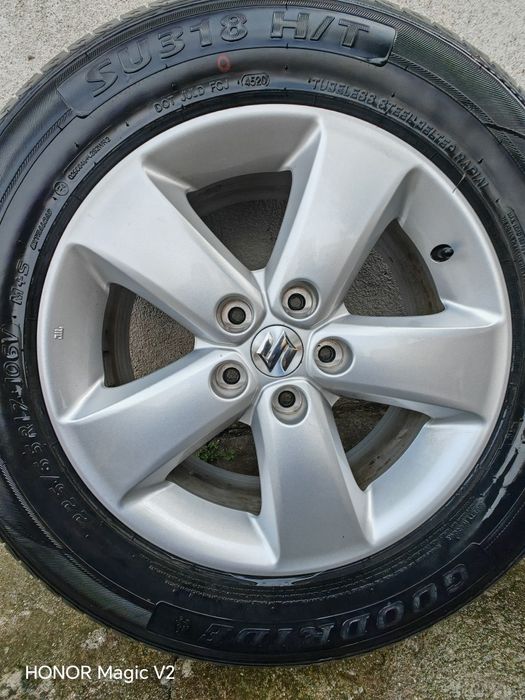 Suzuki Grand vitara Гуми с джанти