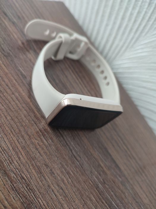 Смарт часы xiaomi mi band 7 pro