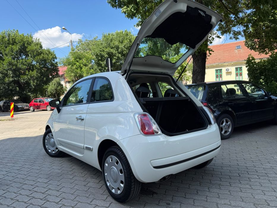 Fiat 500 cutie automata mod. 2011 benzina Cliam recent adus !
