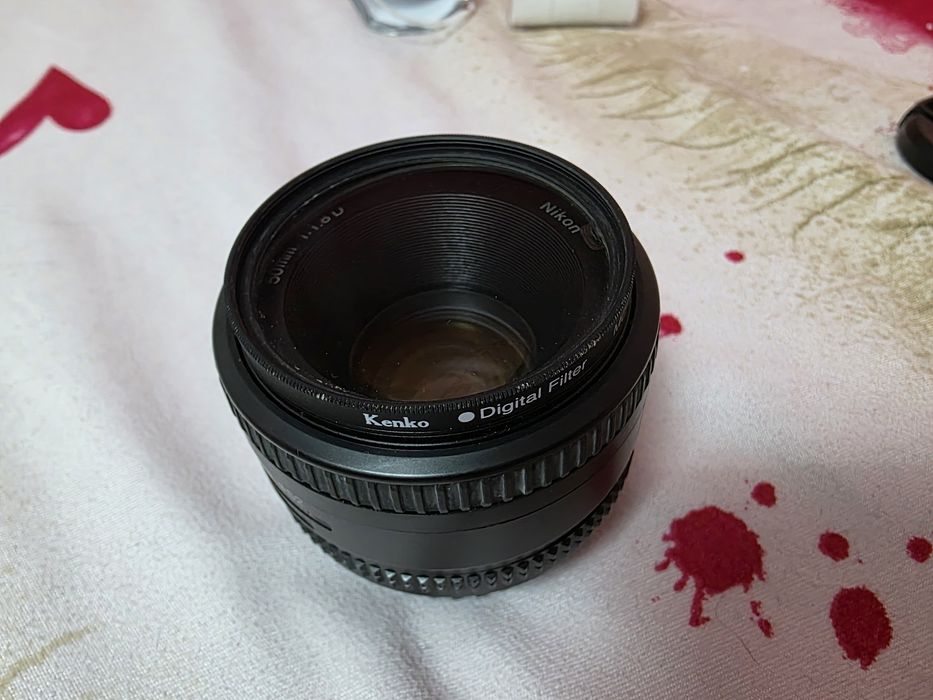 Obiectiv Nikon AF Nikkor 50mm f/1.8D + Filtru UV inclus