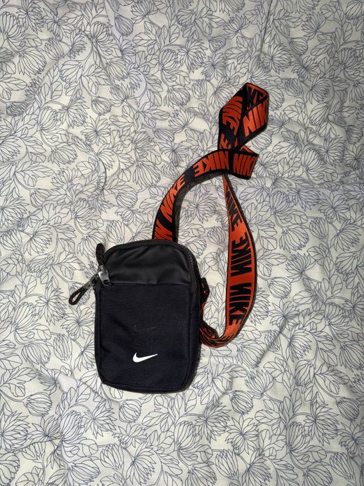 Vand borsete nike noi