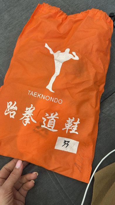 Электронные носки для таэквондо