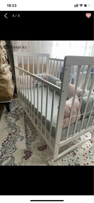 Детский кровать в отличном состояний