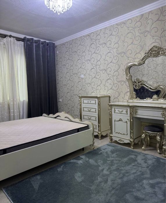 Продается 3 комнатная Чиланзар 9 Райхон