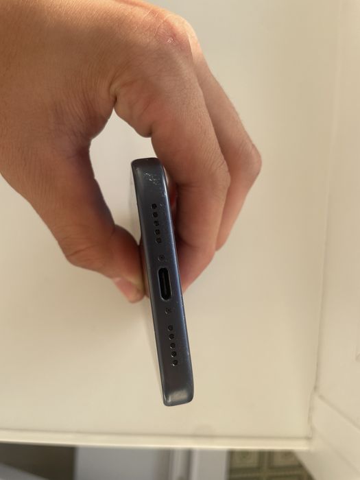 Iphone 17 pro в хорошем состоянии