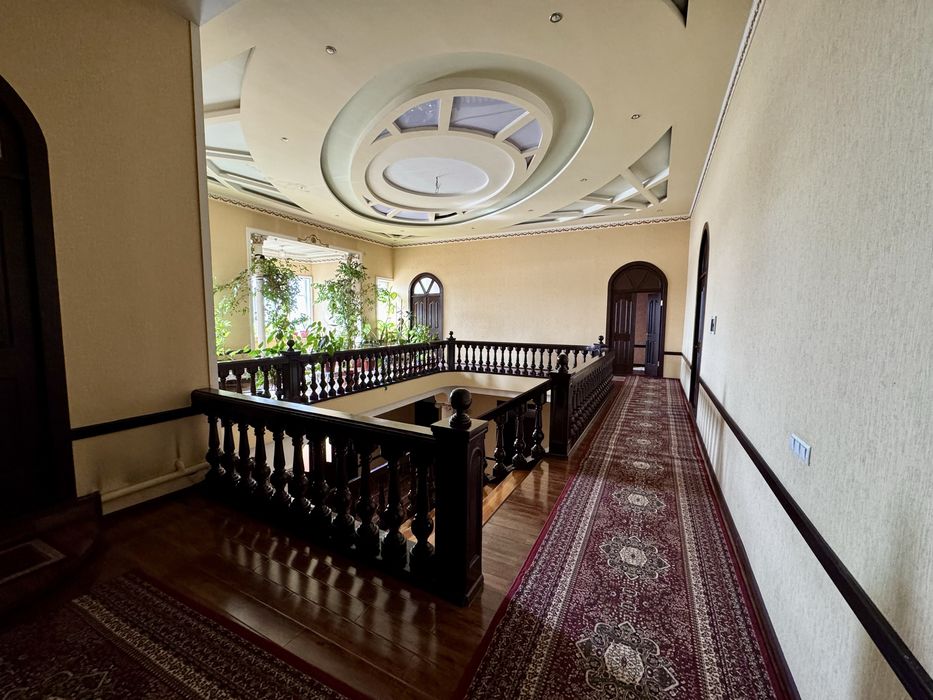 Продается участок. Учкахрамон.