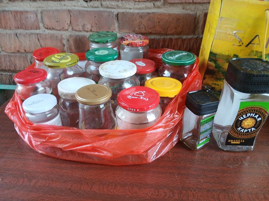 Баночки винтовые разные