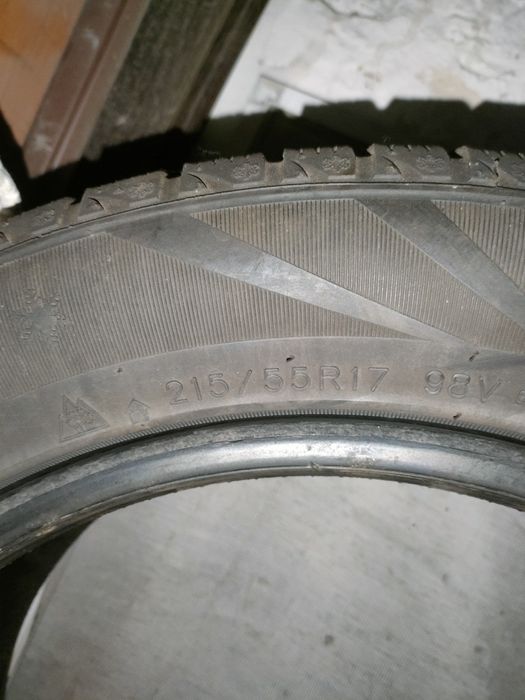 Зимние шины комплект