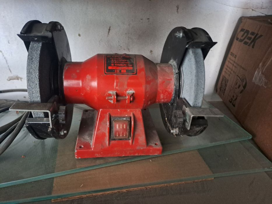 Продам электроинструменты