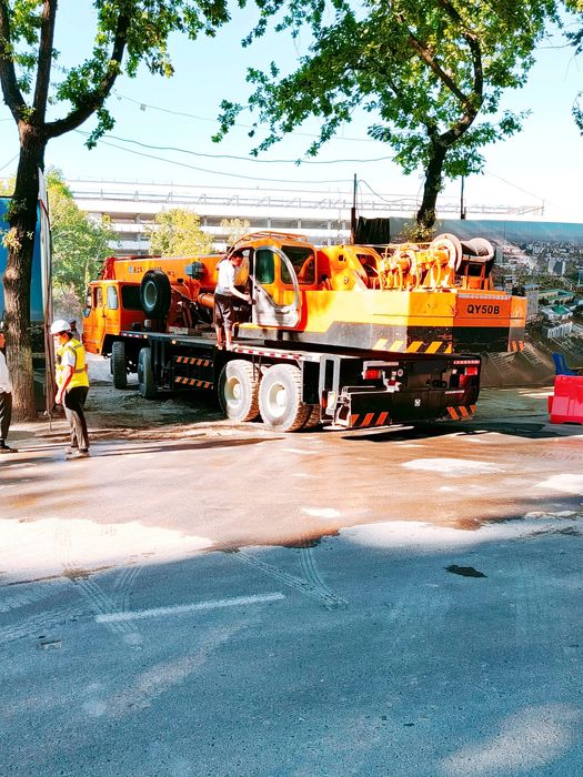 XCMG 50 ton 2009 yil sotiladi srochno kami bor  holati idyal aloo ishl