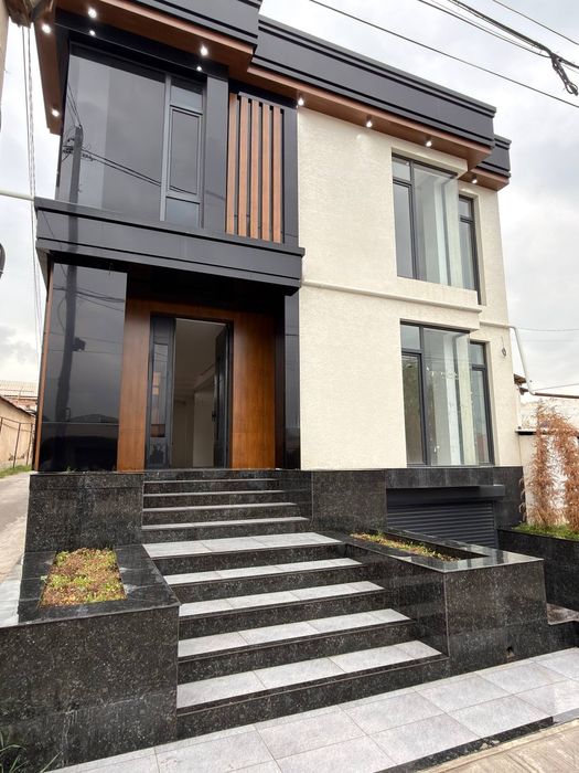 Срочно Срочно продаётся ЛЮКС Дом самом центре города