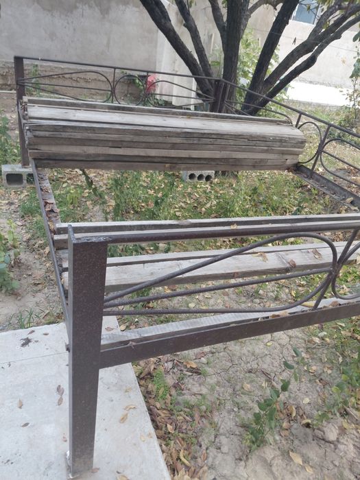 Продам тапчан , кровать