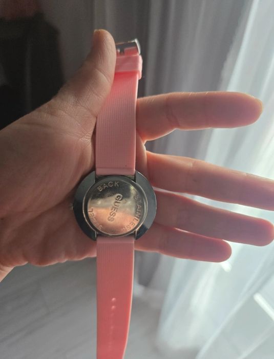 Ceas dama guess curea silicon