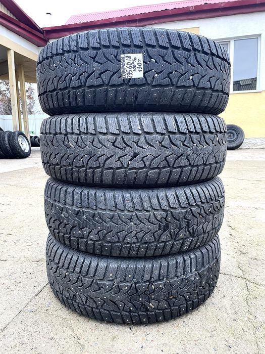 Compasal 235/60R18
