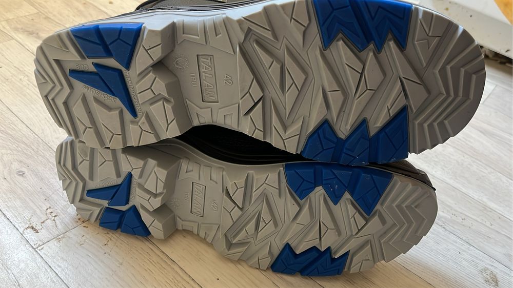 Новый темір етік