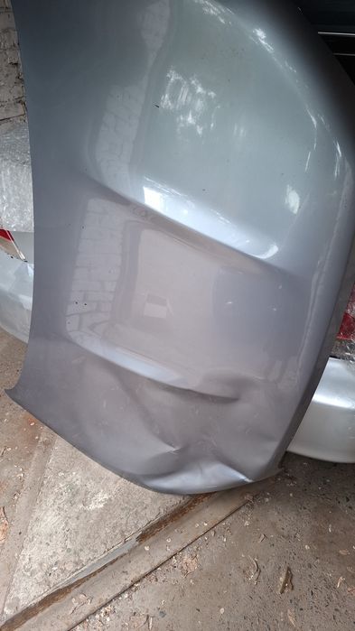 Капот автомобиль Nissan Qashqai