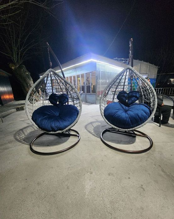 Ratan to'qima mebellar