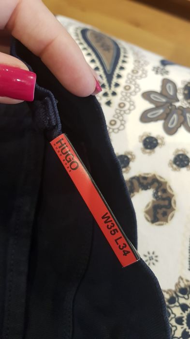 Pantaloni bărbați Hugo