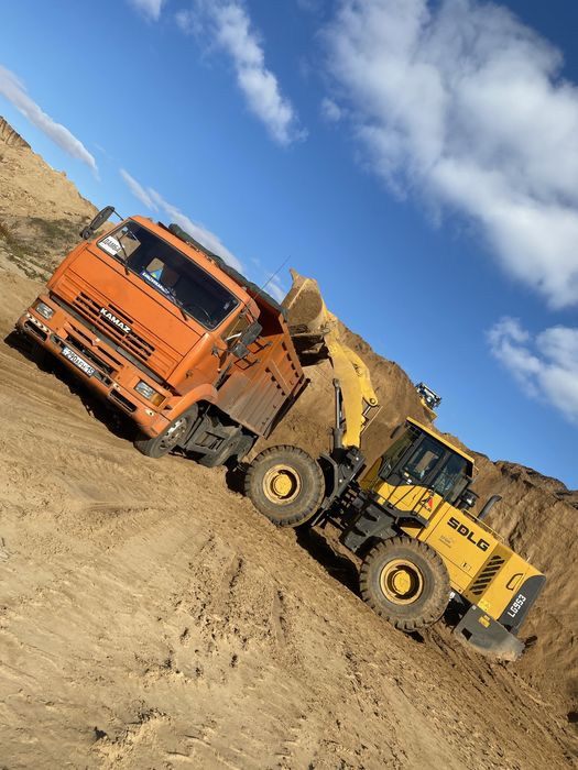 Услуги самосвалов VS погрузчика