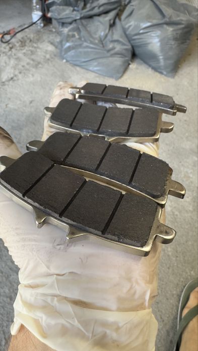 Накладки Brembo за мотор