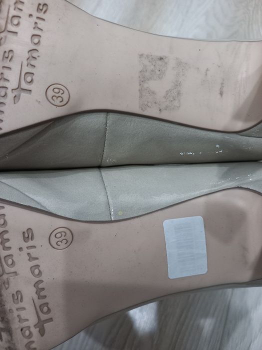 Продам женские туфли