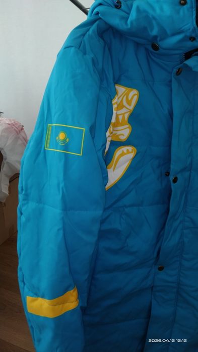 Спортивный куртка