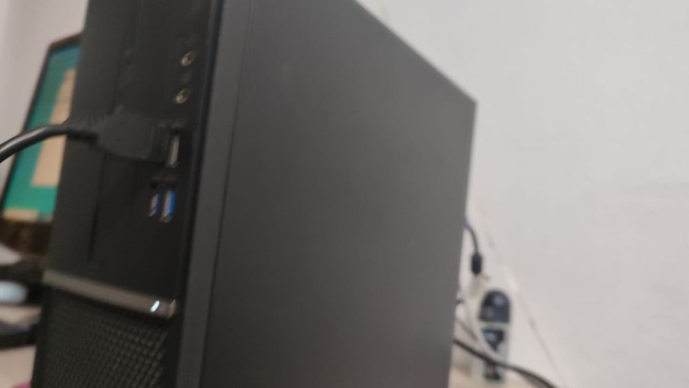 Продам компьютер