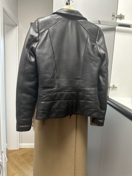 Vand geaca piele naturala matlasata