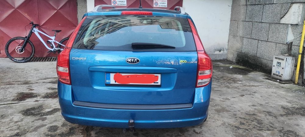 Kia ceed 2012г.син цвят комби