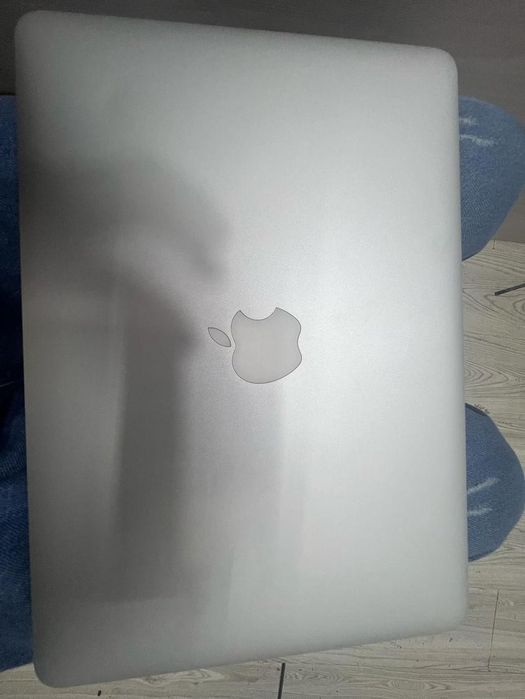 Macbook Air core  i5