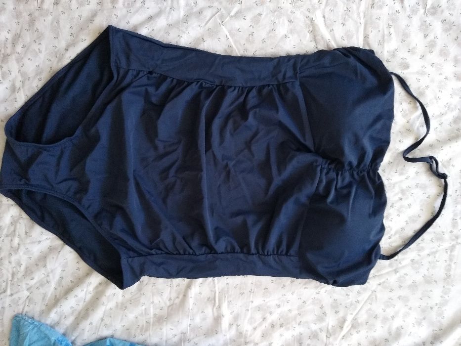 Нови големи размери цял бански