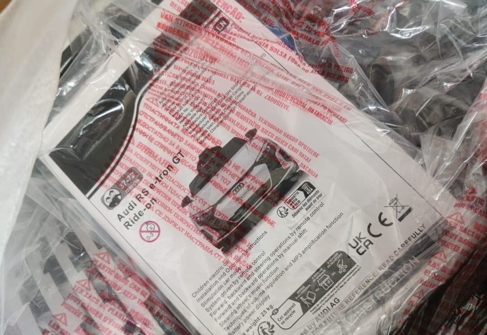 Mașinuță electrica copii audi Rs e- tron noi gt rîde-on