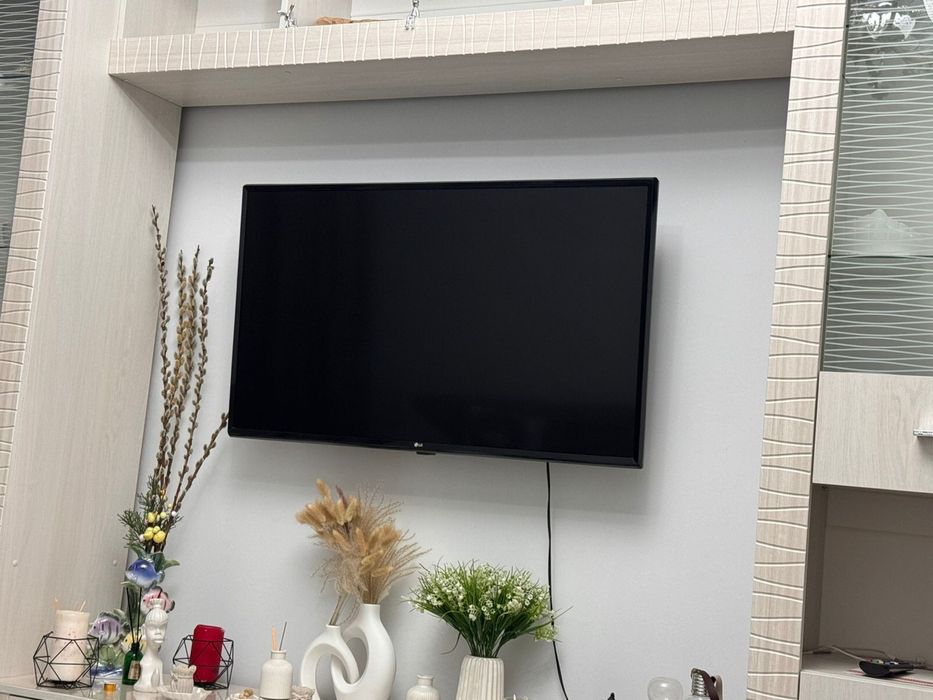 Продам телевизор