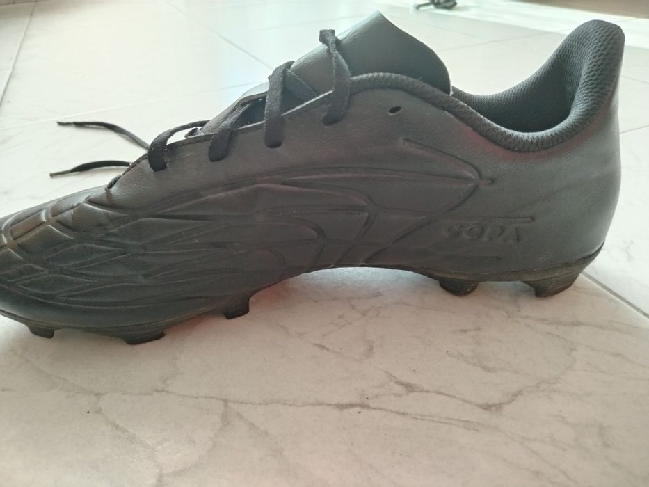 бутонки на адидас