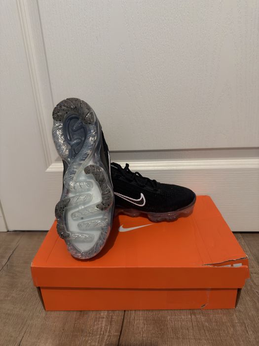 Обувки Nike Vapormax