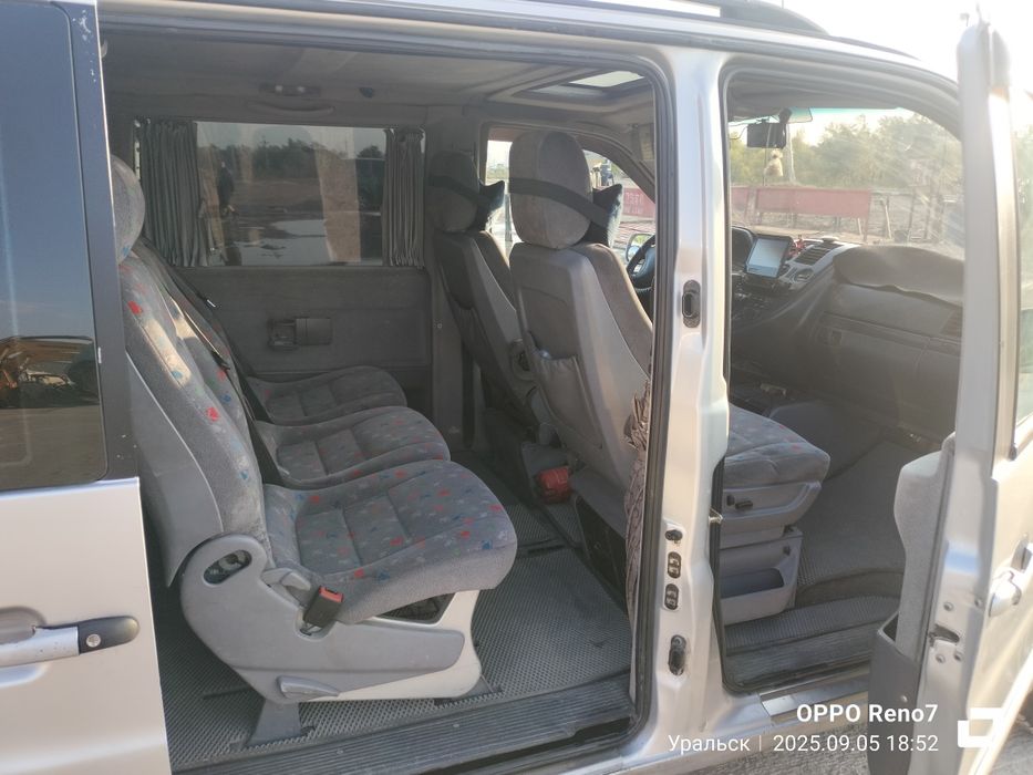 Мерседедес Вито 2002