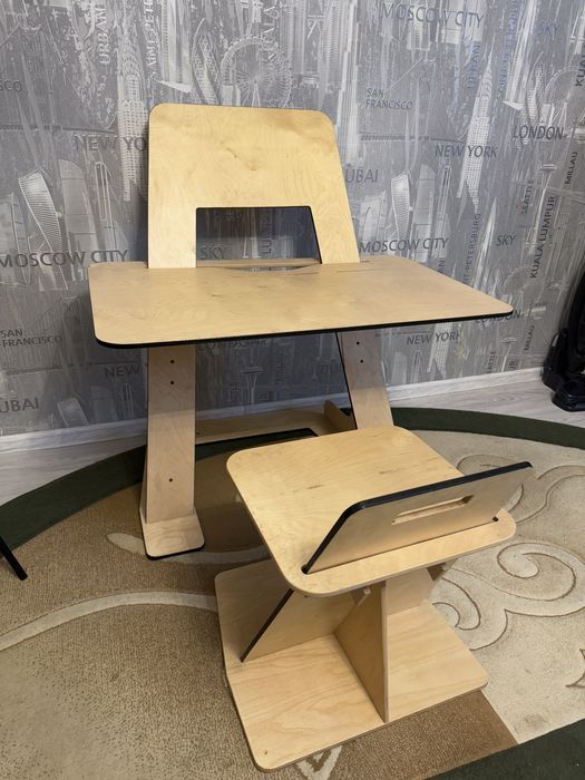 Стол- трансформер для детишек