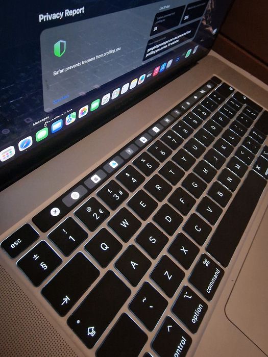 Лаптоп в отлично състояние – бърза продажба