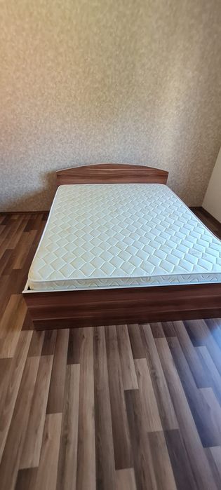Pat Matrimonial 160×200 cm cu Lada