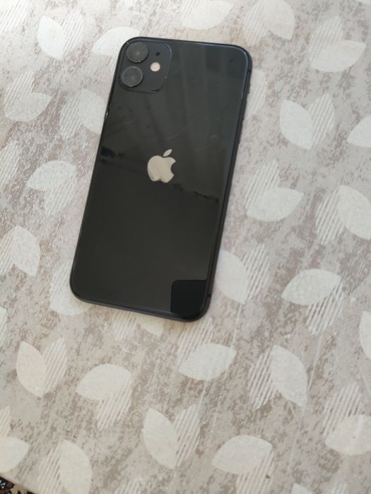 Продам iPhone 11 64gb