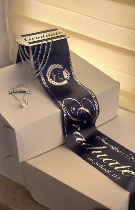 Bitiruvchi lenta pagon va qo’ng’iroqchalar optom narxlarda