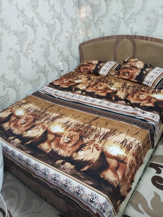 Продам спальный гарнитур в отличном состоянии