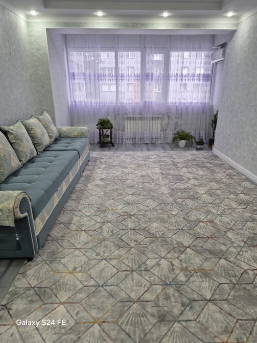 Продам квартиру 3 комн Батыс 2