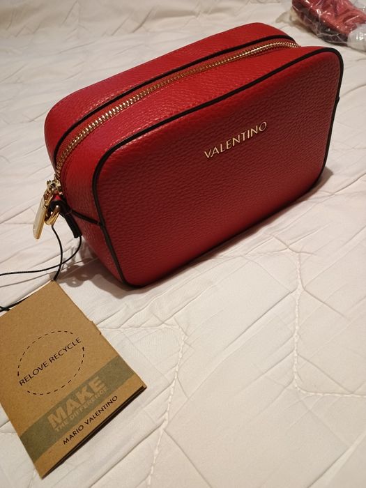 Geanta valentino nou nouță