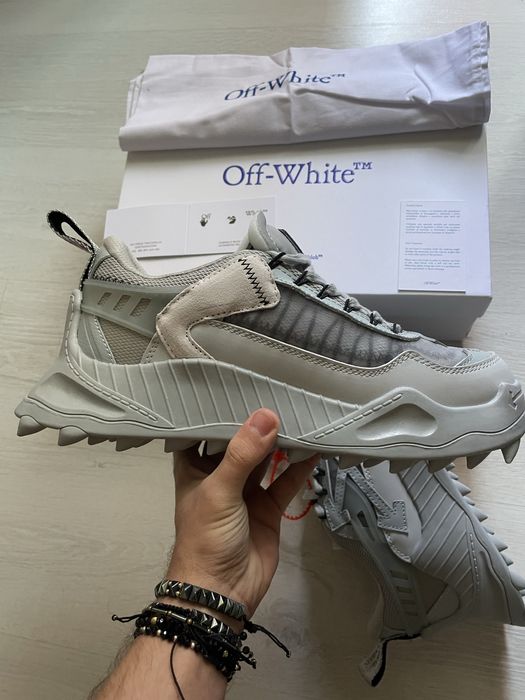 STOC 41! Off white odsy grey