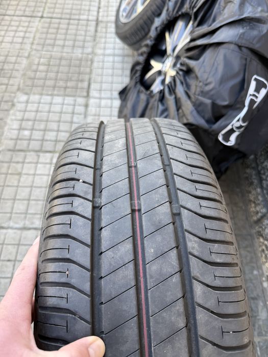 17” оригинални джанти и гуми за Toyota Yaris