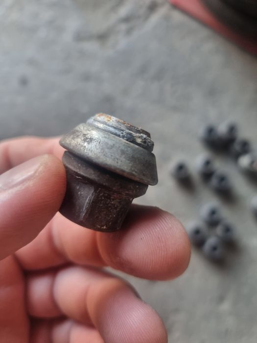 Set 16 x Piulite cu saiba Jante Aliaj M12 x 1.25 Subaru/Kia/Nissan