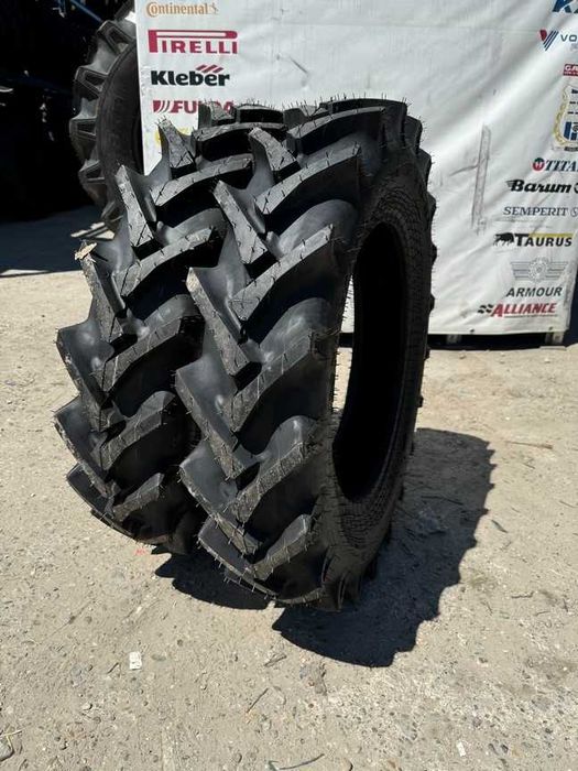 Anvelope noi 9.5-22 cu 6 pliuri marca ALLIANCE pentru tractor japonez